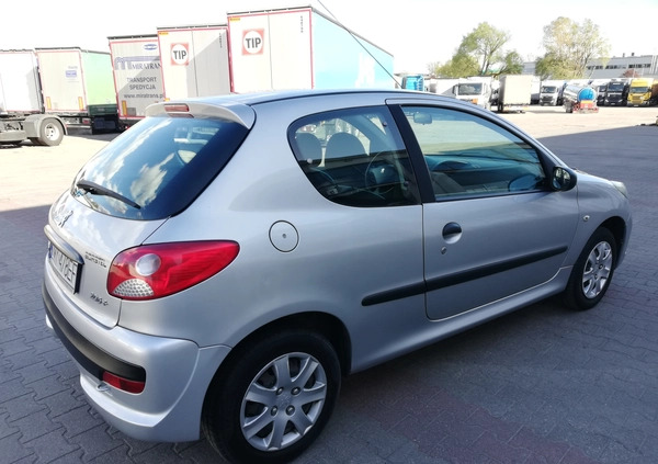 Peugeot 206 plus cena 12300 przebieg: 100200, rok produkcji 2011 z Szczecin małe 137